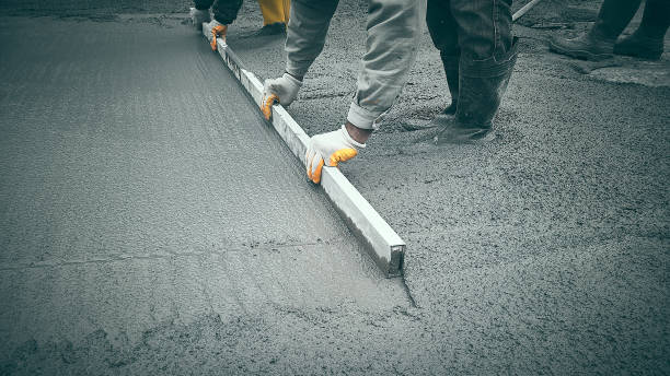Best Concrete Driveway Installation  in Parachute, CO